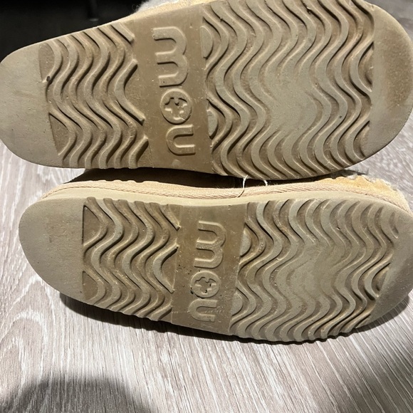 MOU Boots - Picture 3 of 6